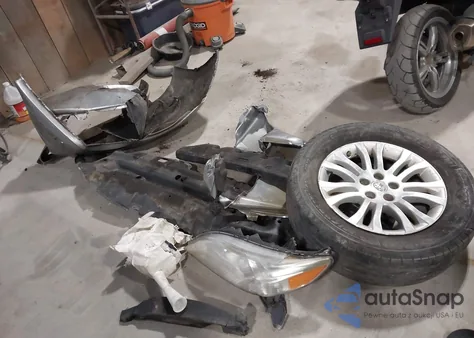 2016 Toyota Sienna Xle 8 Passenger z USA, uszkodzony, nr VIN 5TDYK3DC8GS752250